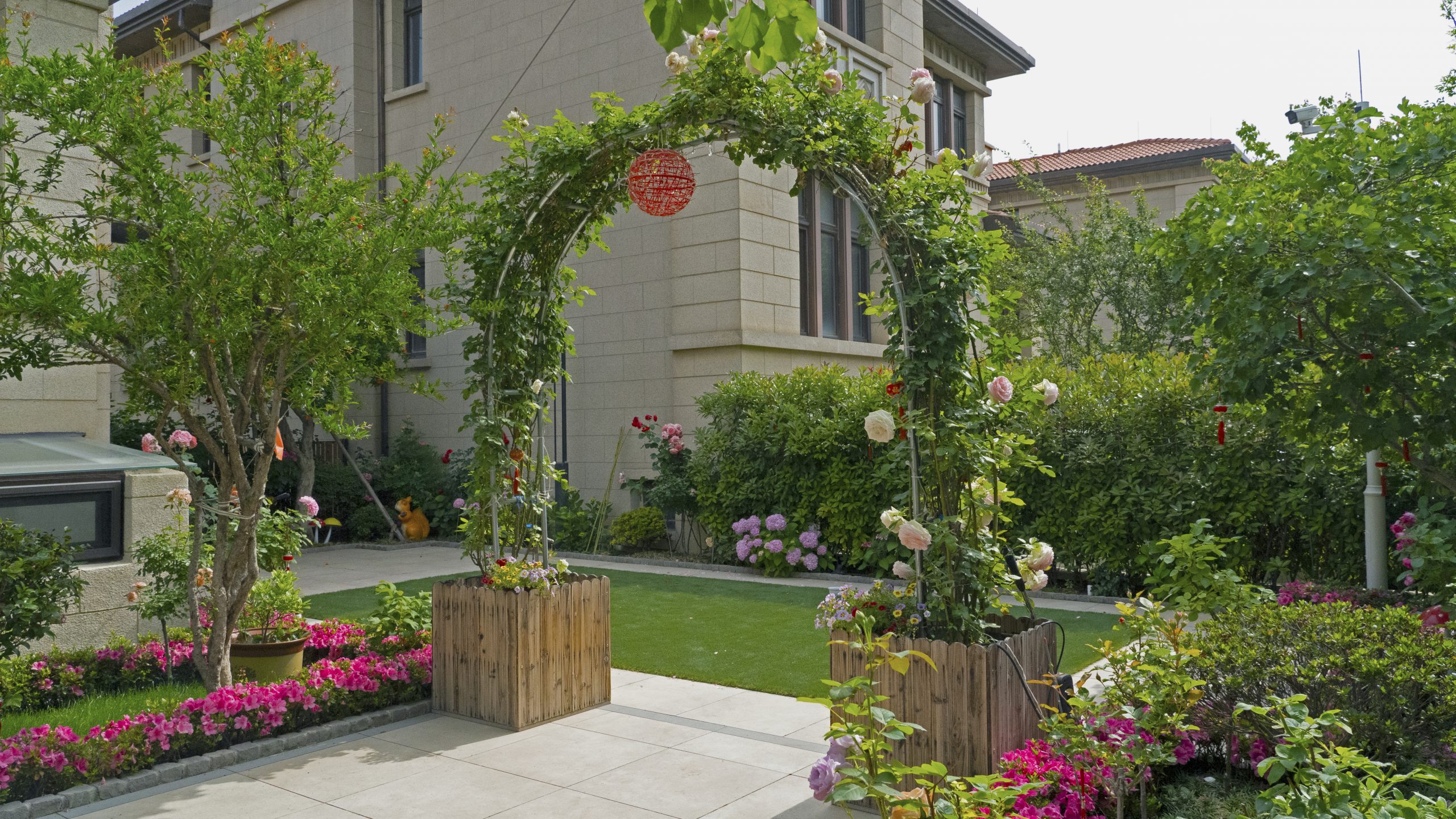 膠州花園設(shè)計(jì)施工實(shí)景|300㎡田園風(fēng)花園-璞玉島